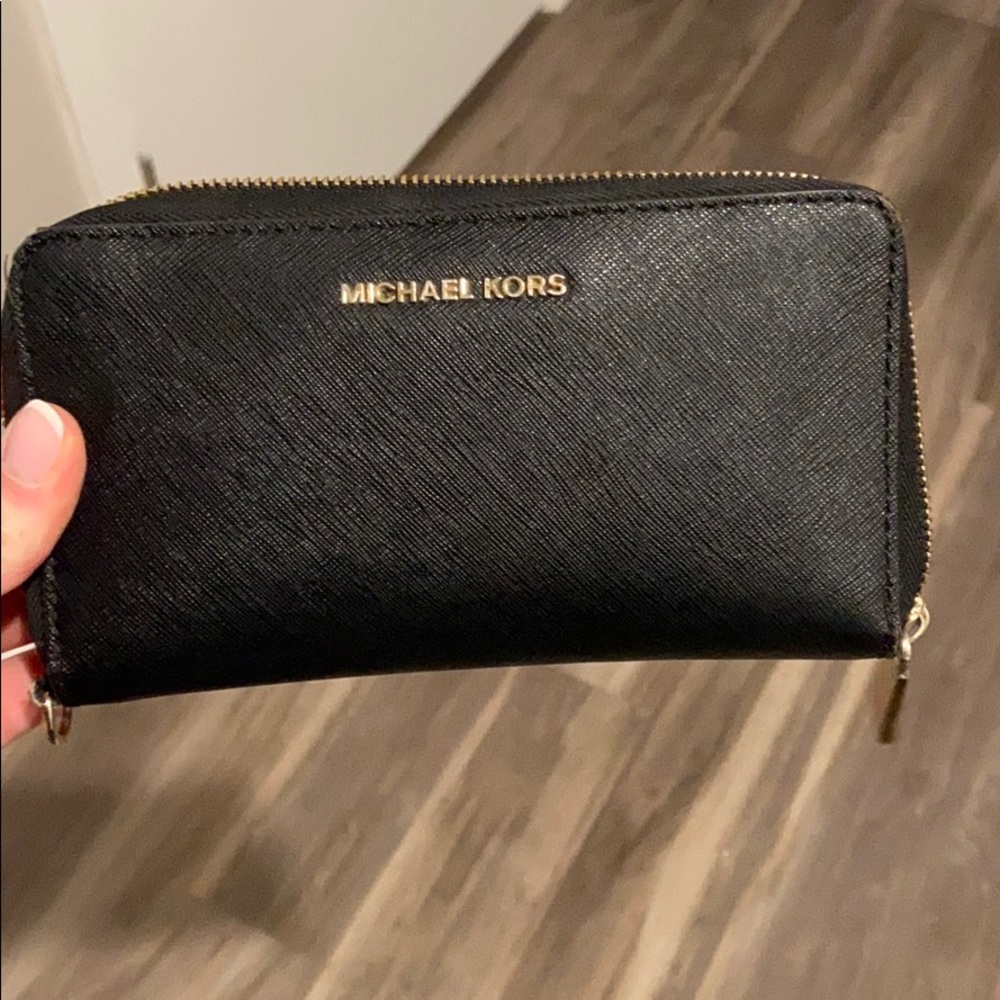 Michael Kors wallet